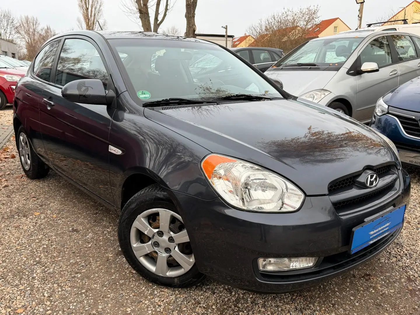 Hyundai ACCENT GL*2.HD*Klima*E-Paket*AllWR*TÜV NEU Grau - 1
