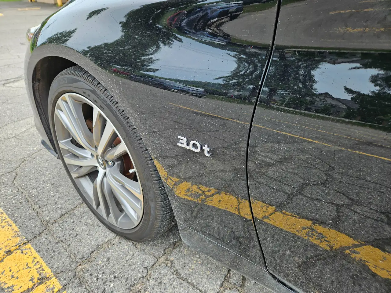 Infiniti Q50 снимка Infiniti Q50