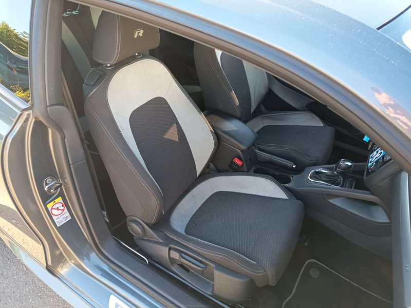 Volkswagen Scirocco 2.0 TSI 195 kW R — photo 12