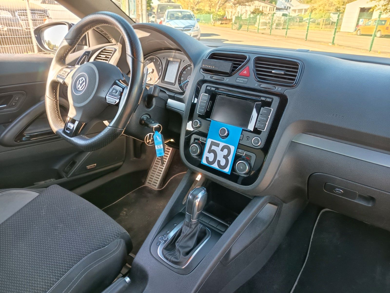 Volkswagen Scirocco 2.0 TSI 195 kW R — photo 10