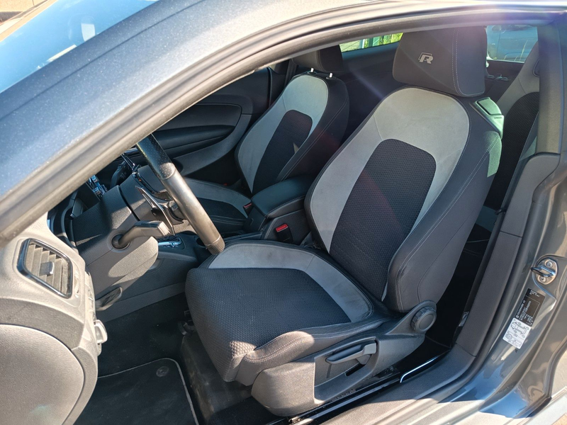 Volkswagen Scirocco 2.0 TSI 195 kW R — photo 11
