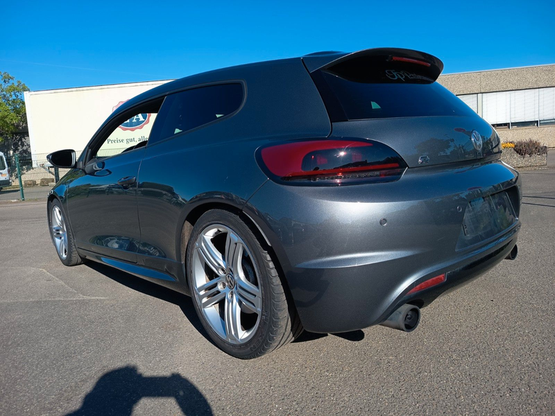 Volkswagen Scirocco 2.0 TSI 195 kW R — photo 8