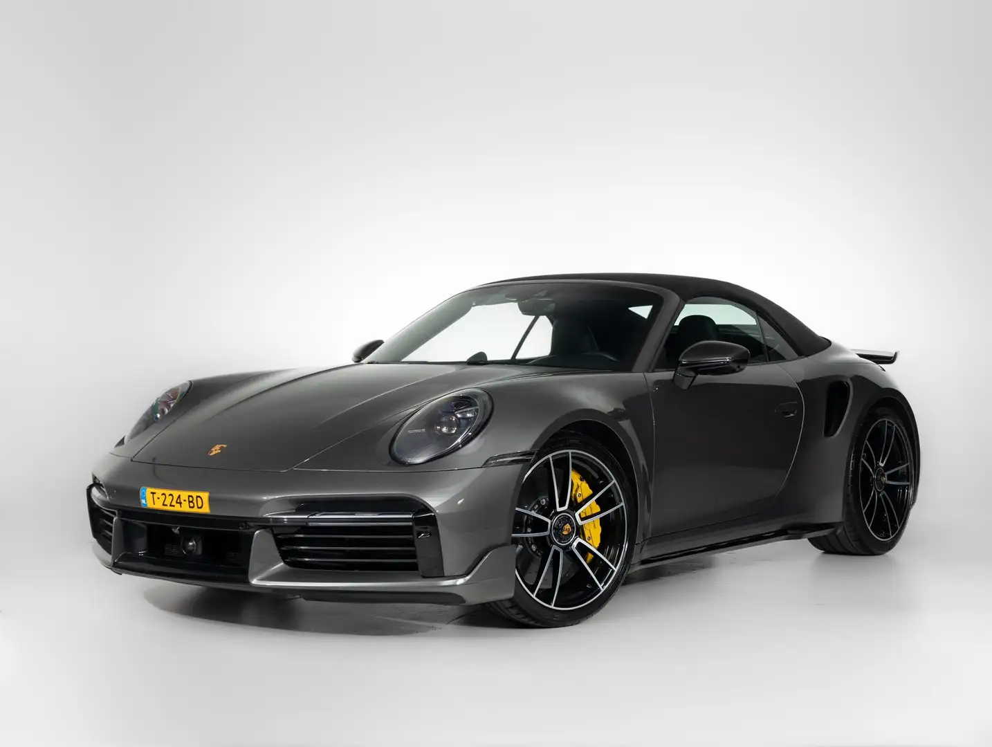 Porsche 992 Turbo S Cabriolet Gris - 2