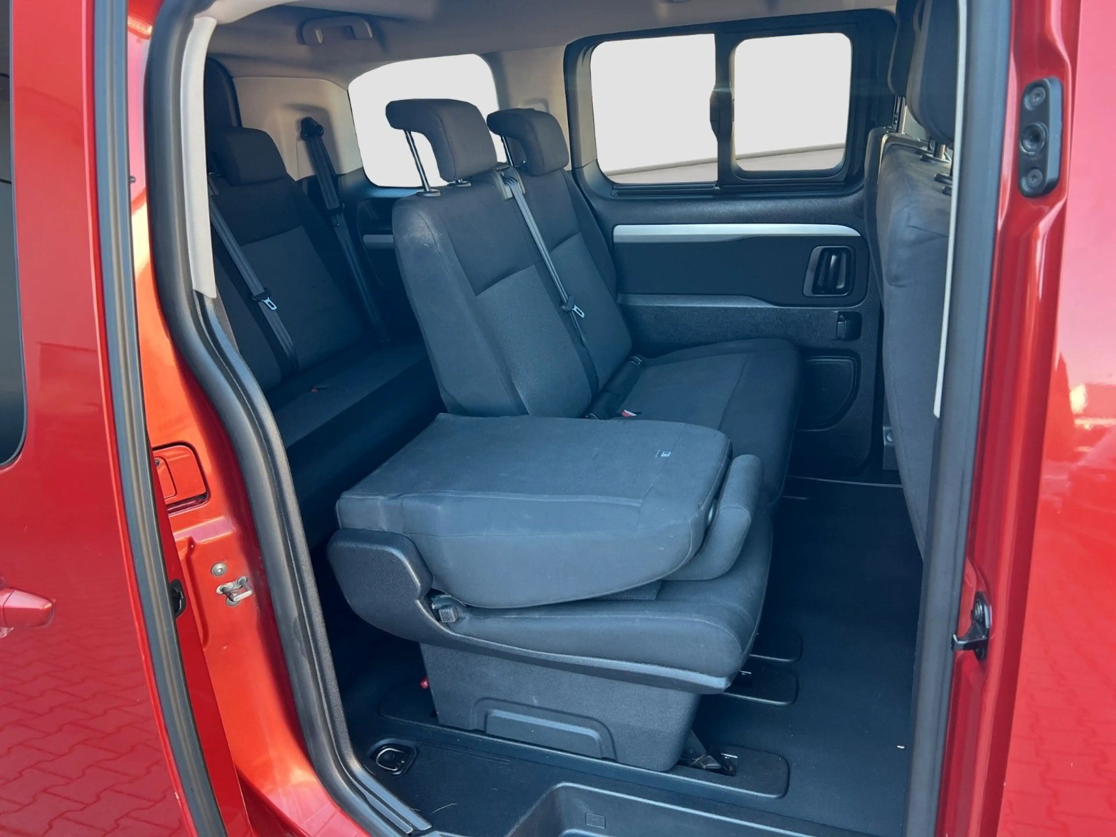 Citroen Spacetourer Business XS *9-SITZE*HUD*AHK*1.HAND* — photo 15