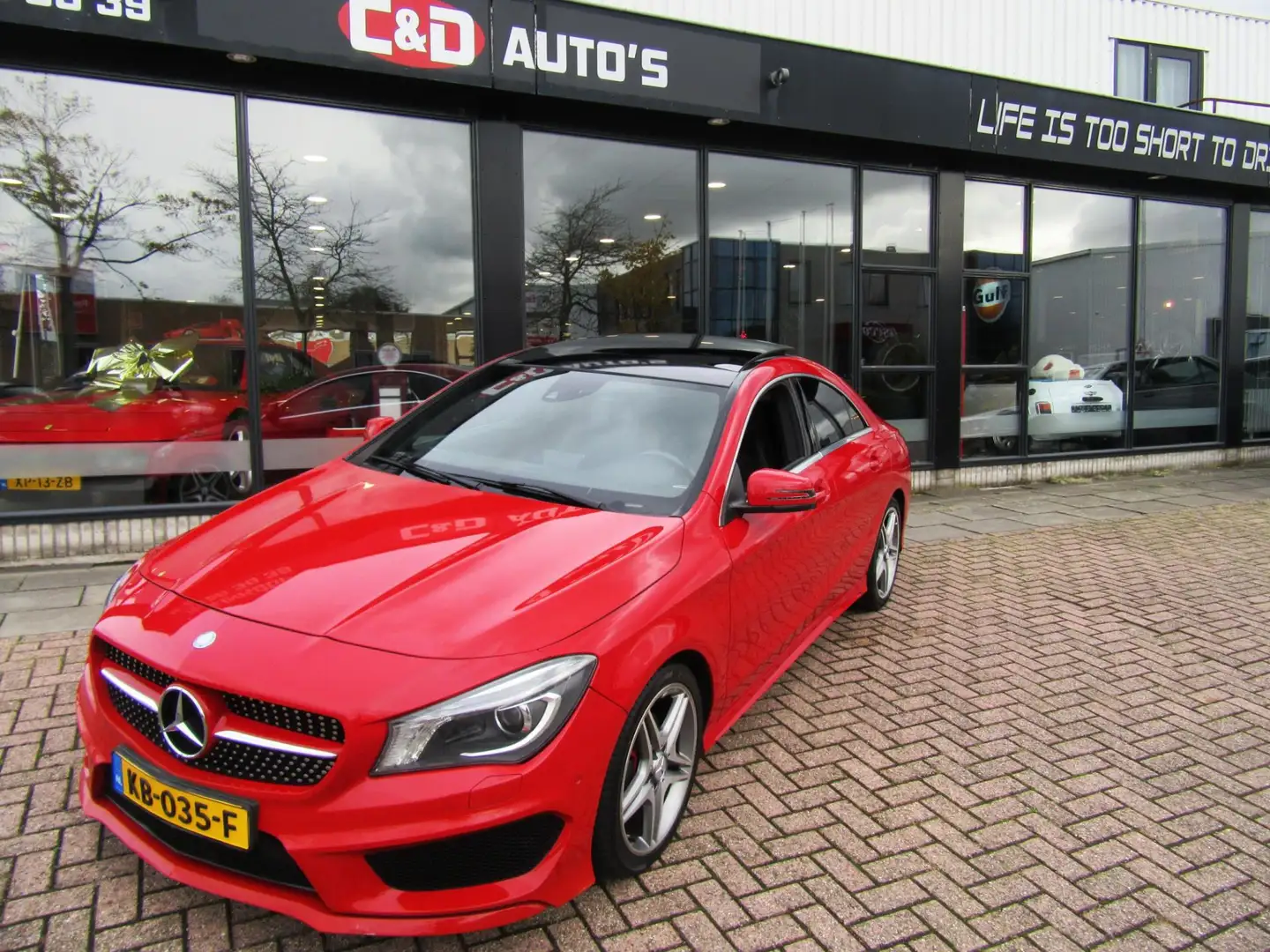 Mercedes-Benz CLA 200 Edition 1 AMG AUT 2013 UNIEK Rouge - 1