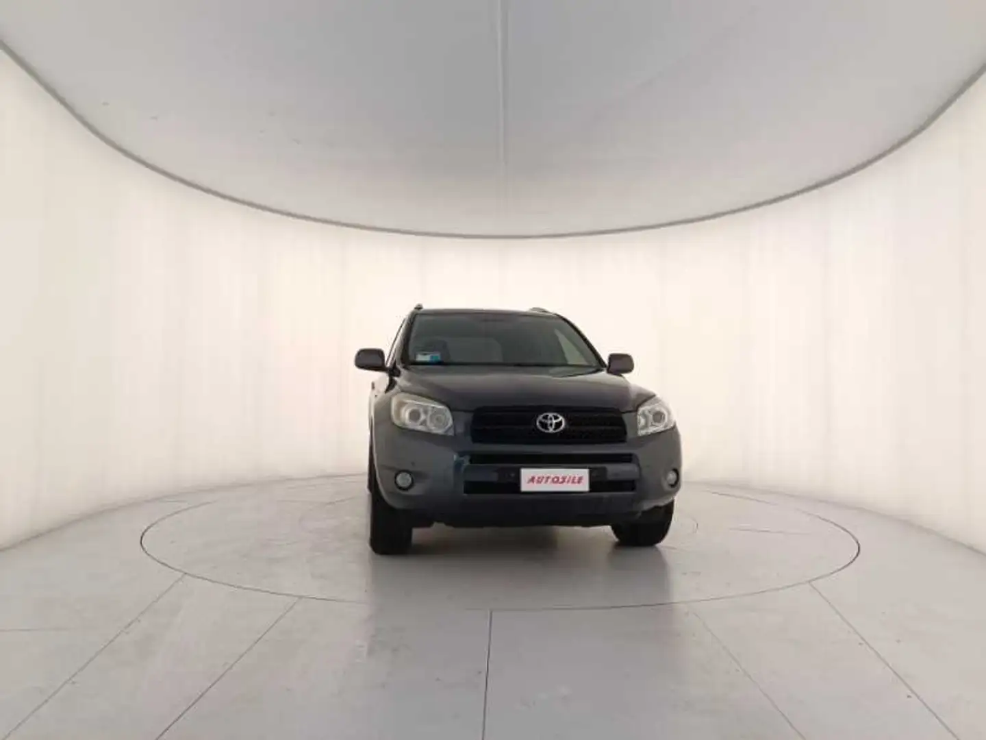 Toyota RAV 4 III 2006 2.2 d-4d Sol 136cv Dpf Сірий - 2