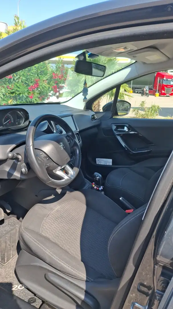 Peugeot 208 5p 1.2 puretech Active gpl 82cv - 2