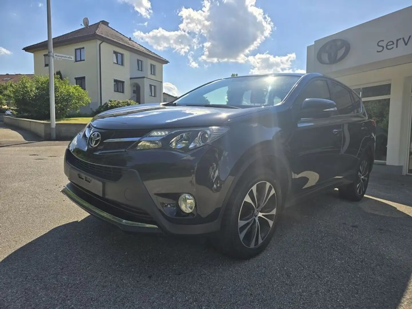 Toyota RAV 4 2,0 D-4D Elegance 4WD Anhängekupplung Schwarz - 2