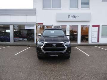 DK Active 4WD 2,4 D-4D Aut.