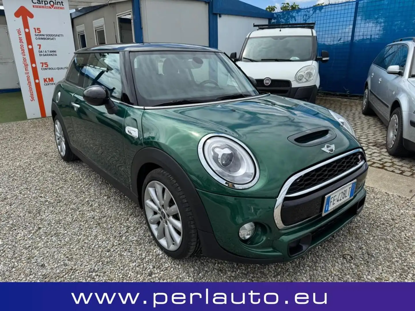 MINI Cooper SD 2.0 Cooper SD Hype Verde - 2