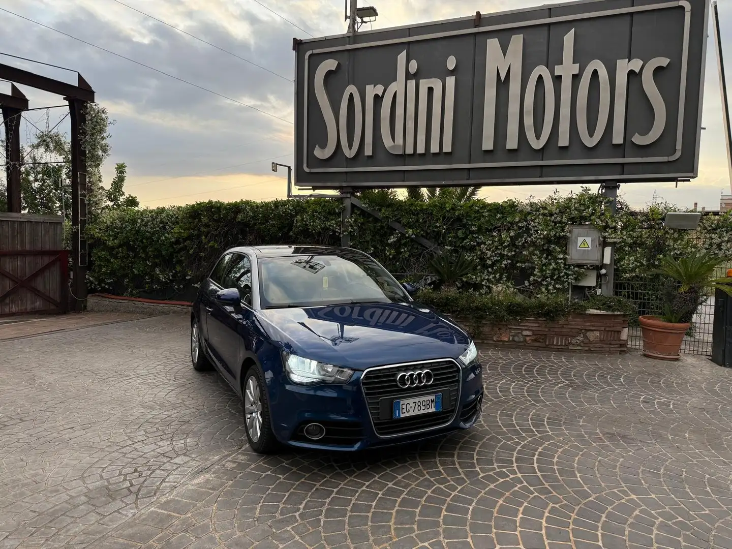 Audi A1 A1 1.4 tfsi 122CV TETTO PANORAMA APRIBILE Blue - 1