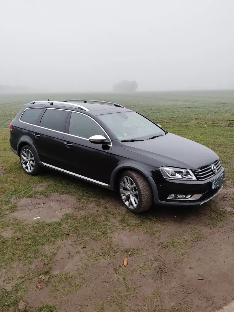 Volkswagen Passat Alltrack Basis BMT 4Motion Schwarz - 2