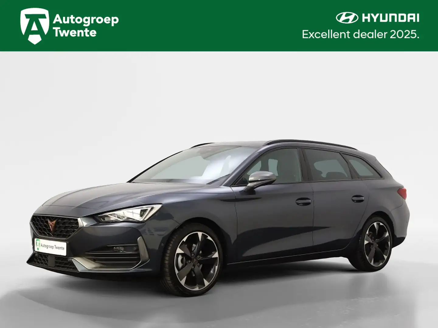 CUPRA Leon Estate 1.5 e TSI | Panoramadak | Parkeersensoren | Grijs - 1