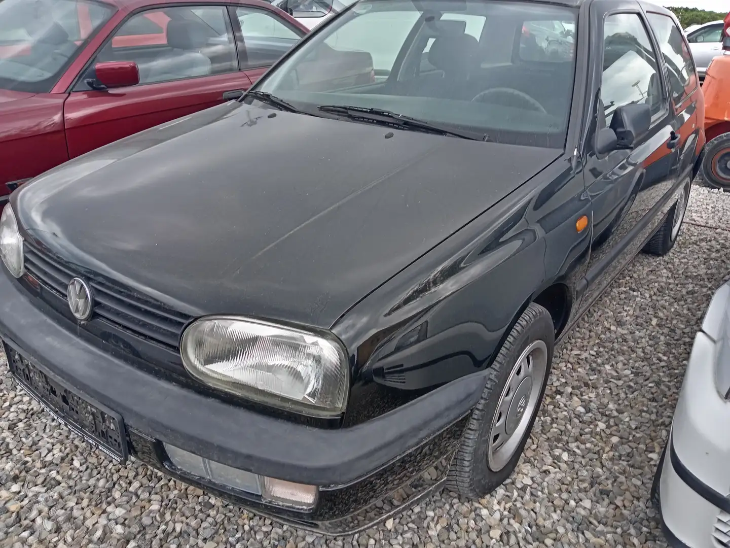 Volkswagen Golf 1.8, Sondermodell, Klima, 1. Hand Negru - 2
