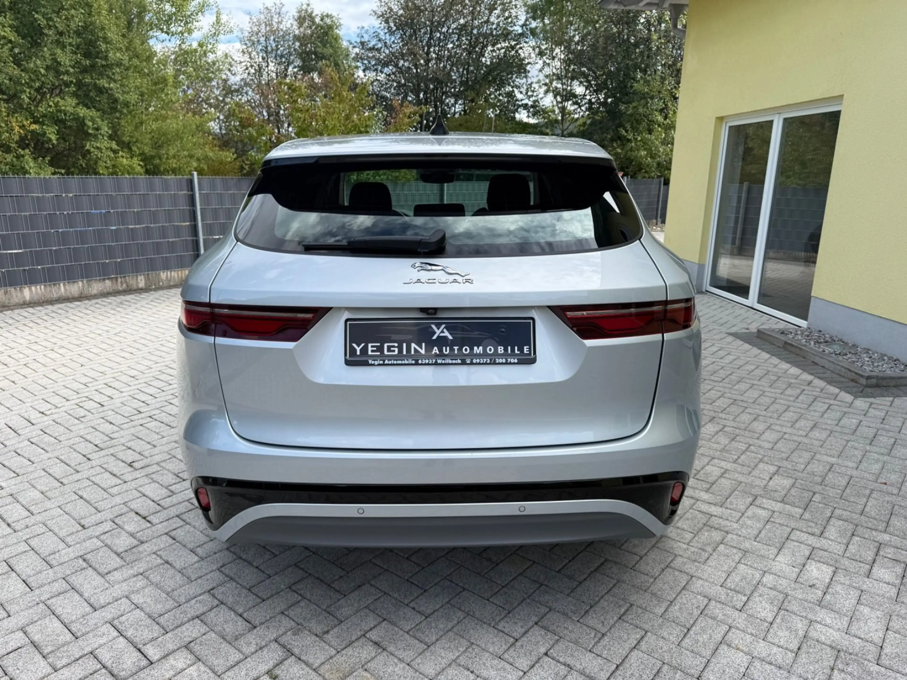 Jaguar F-Pace F-PACE R-Dynamic SE AWD Virtual-HeadUP-Massage — photo 7