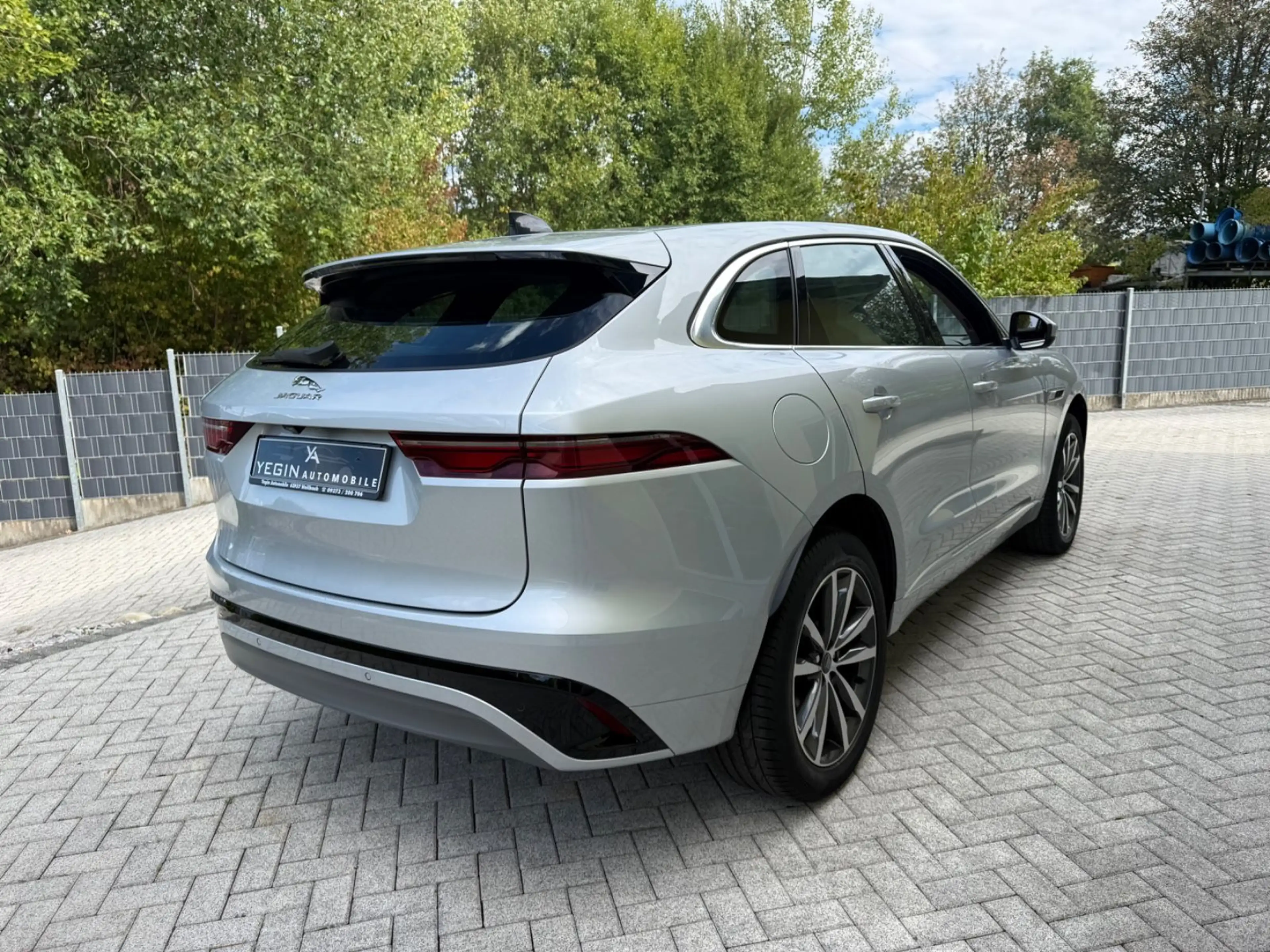 Jaguar F-Pace F-PACE R-Dynamic SE AWD Virtual-HeadUP-Massage — photo 5