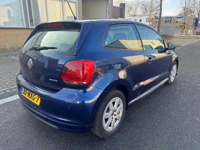 Volkswagen Polo view 7
