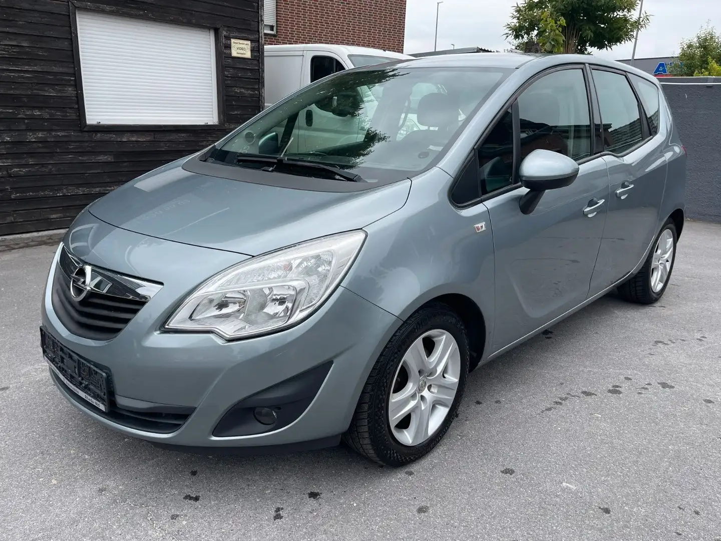 Opel Meriva B 1.4 Edition KLIMA*TEMP*STZHZ*MFL*BC*ALU Argent - 1