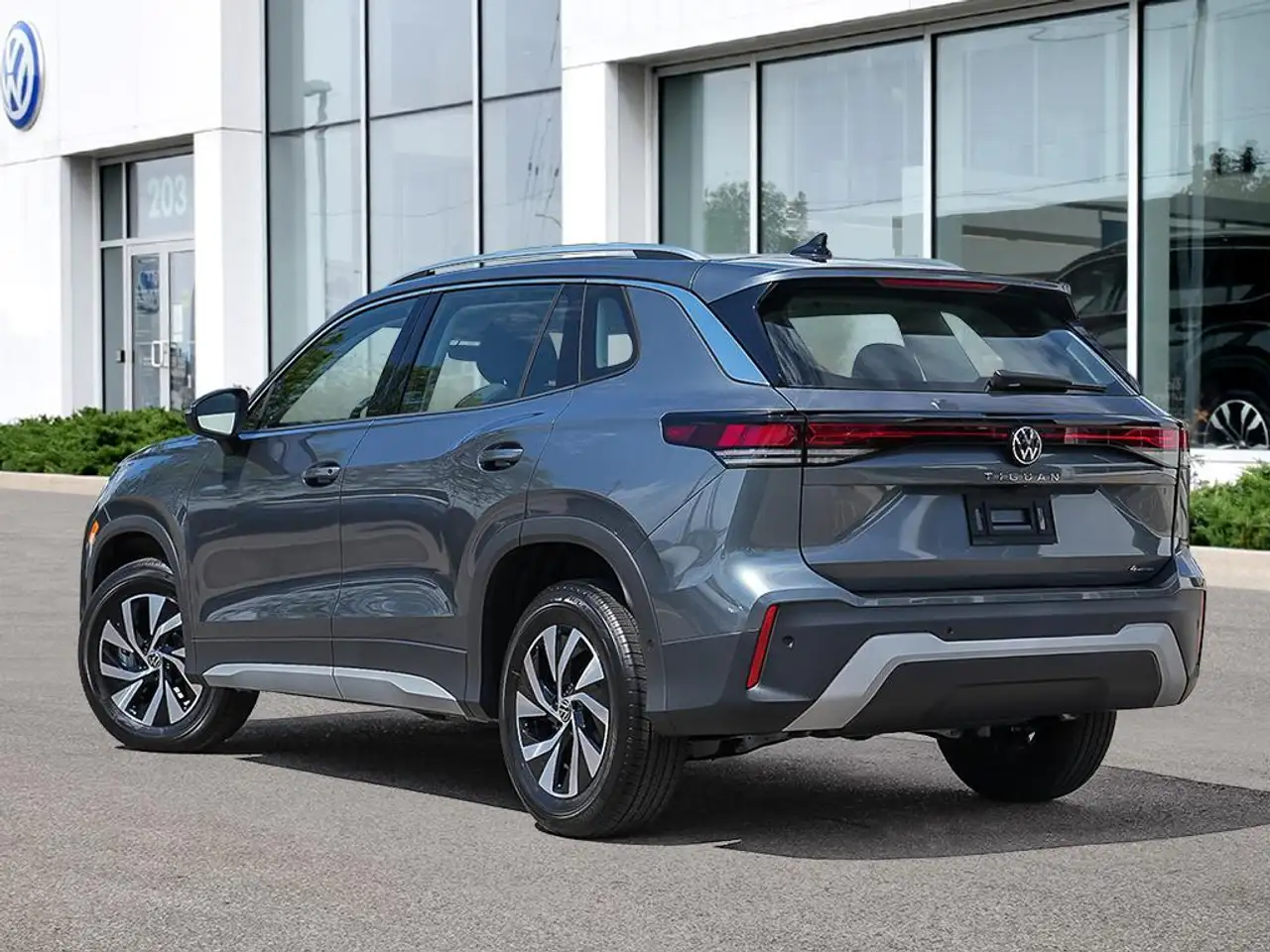 Volkswagen Tiguan снимка Volkswagen Tiguan