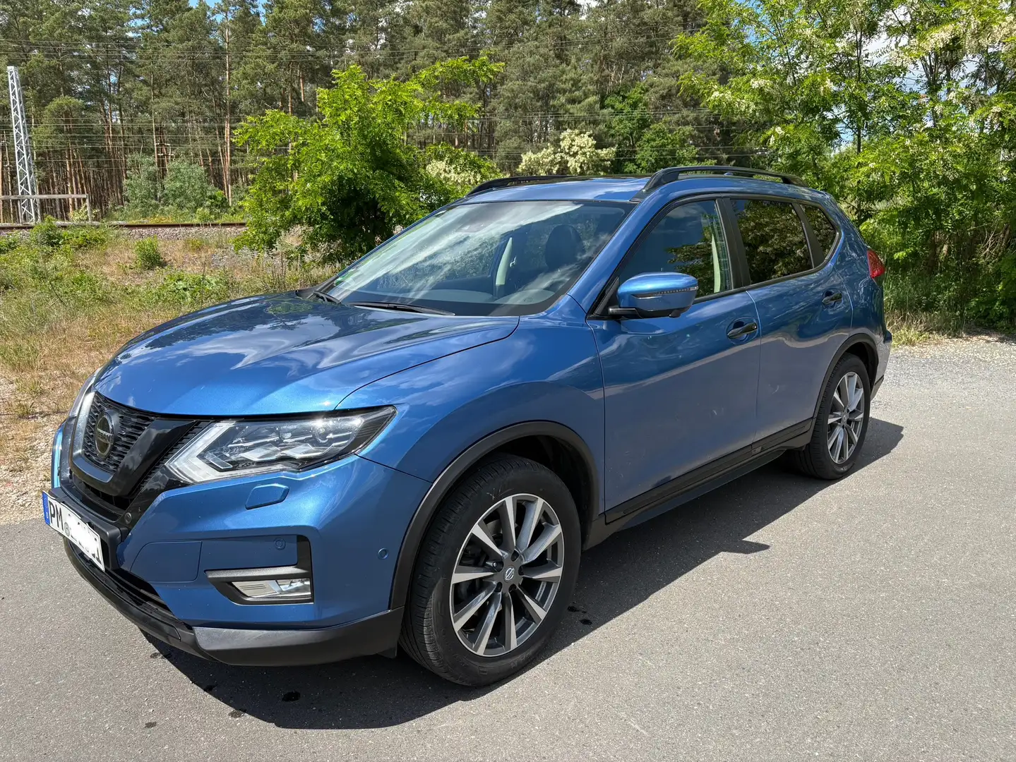 Nissan X-Trail 1.3 DIG-T Tekna Blau - 1