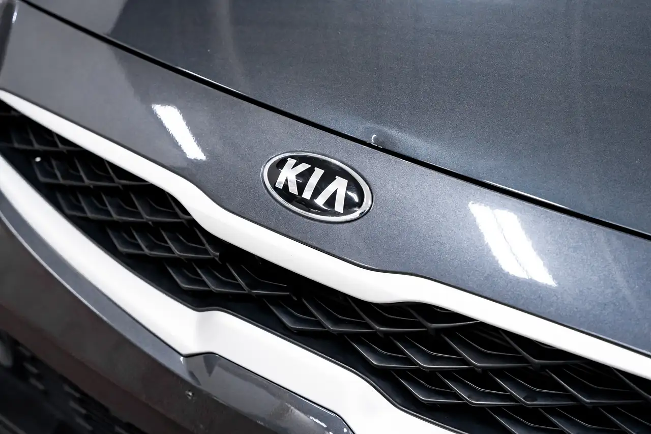 Kia Forte снимка Kia Forte