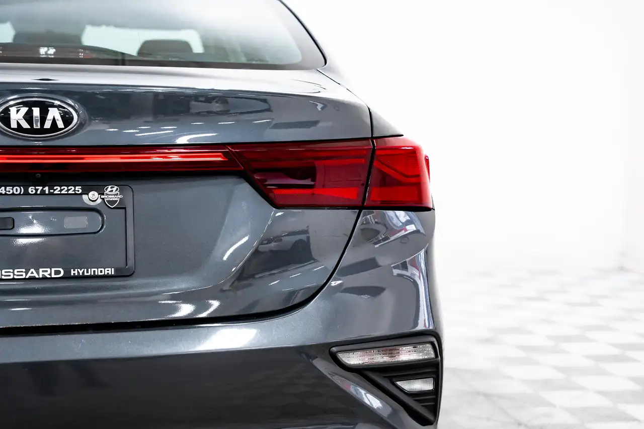 Kia Forte снимка Kia Forte