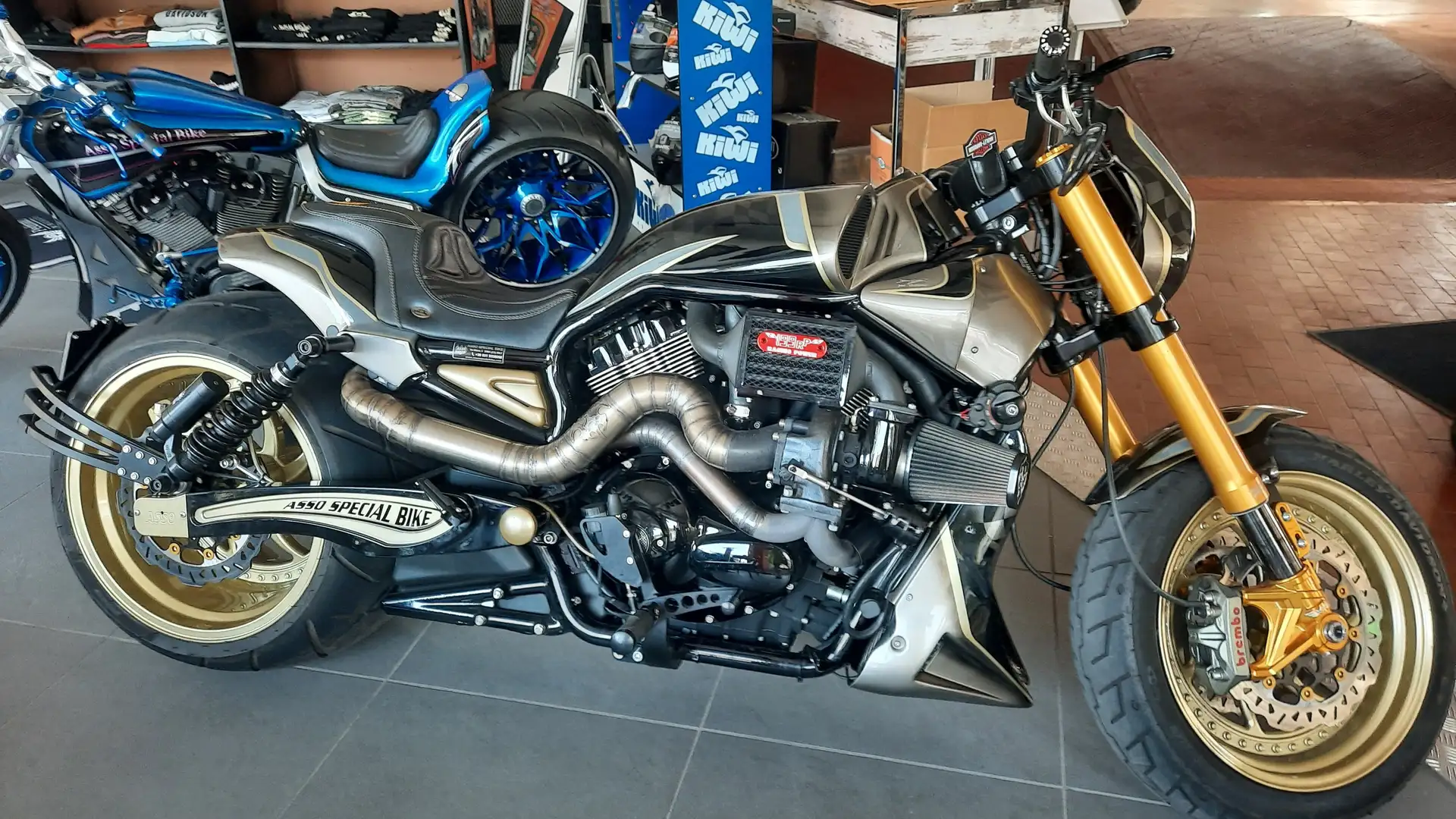 Harley-Davidson V-Rod VR1 VAR.V6F VERS. GRCBHO - 1