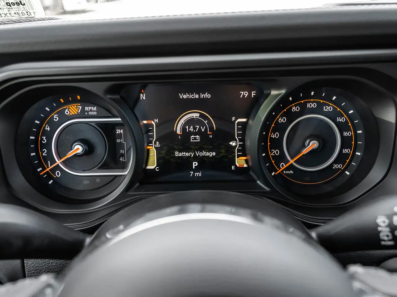 Jeep Wrangler photo Jeep Wrangler