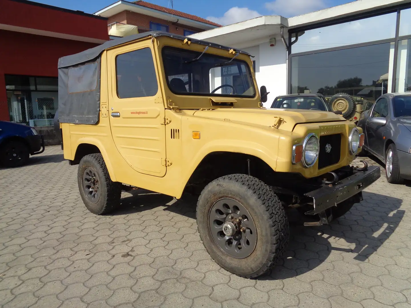 Daihatsu Taft F20 žuta - 1
