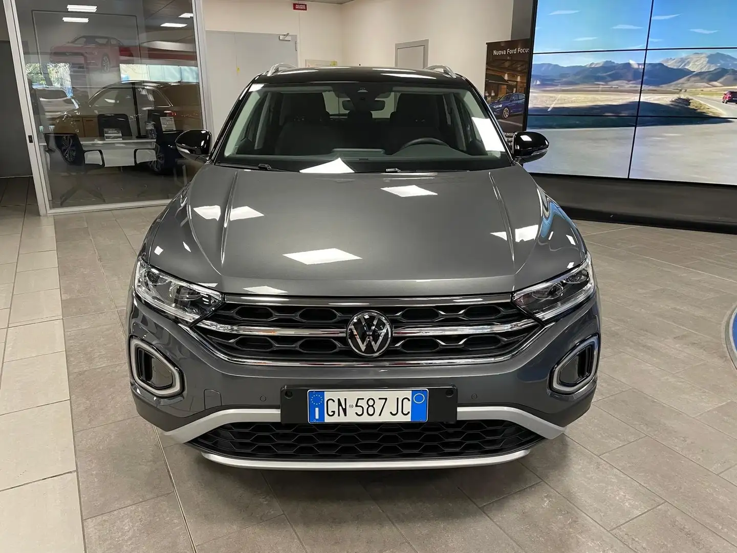 Volkswagen T-Roc 1.0 benzina 110cv.  Style , GARANZIA UFFICIALE VW Grigio - 2