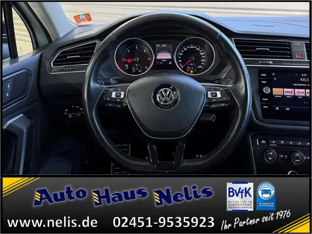 Volkswagen Tiguan view 11