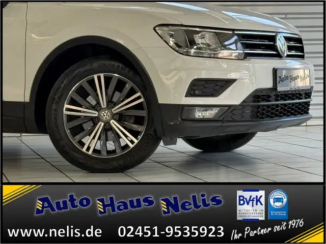Volkswagen Tiguan view 2