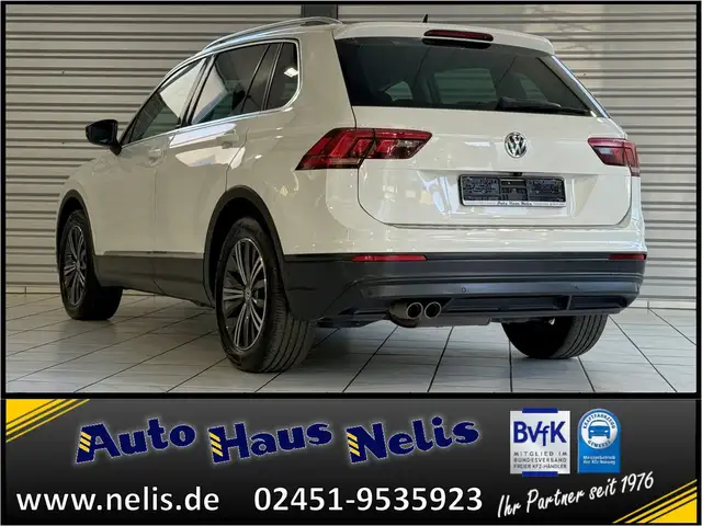 Volkswagen Tiguan view 5
