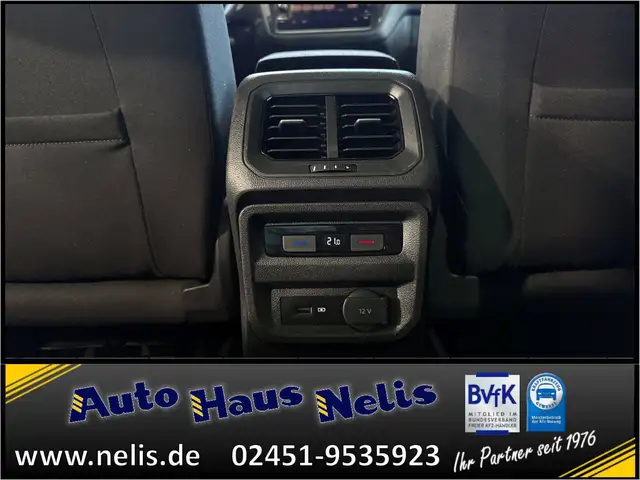 Volkswagen Tiguan view 18