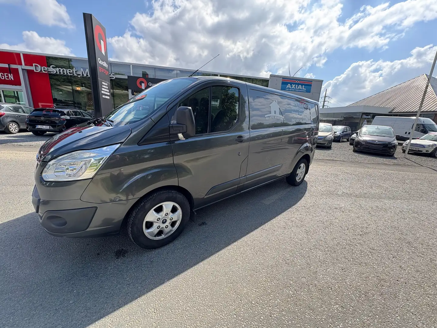 Ford Transit Custom Transit Custom 2.2 TDCi L1H2 Trend Gris - 1