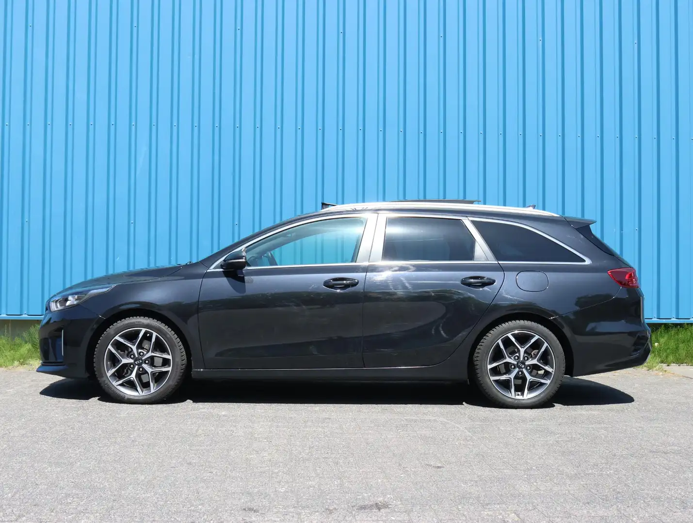 Kia Ceed / cee'd 140pk GT-Line Automaat | 1ste Eigenaar | Glazen da Zwart - 2