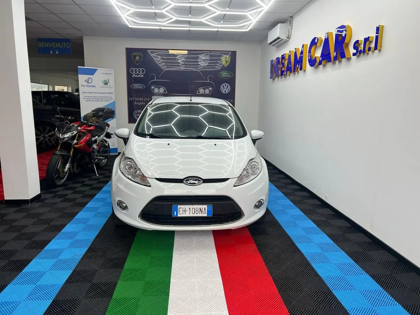 Ford Fiesta Fiesta 1.4 TDCi 70CV 5 porte Blanco - 2