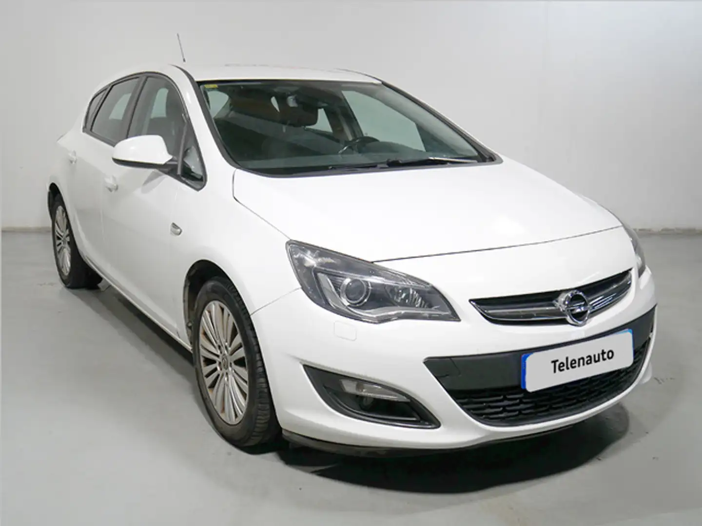 Opel Astra Sedán 1.7CDTi S/S Selective 130 Blanc - 1