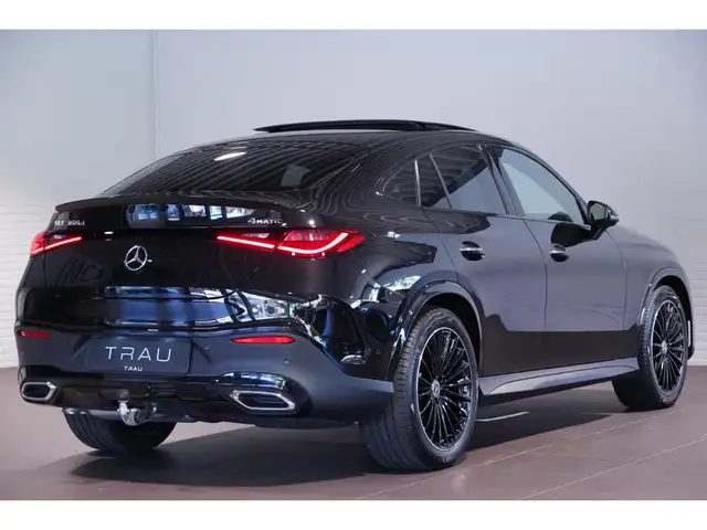 Mercedes-Benz GLC view 6