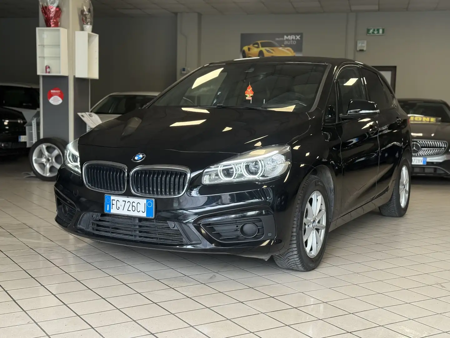 BMW 216 216d Active Tourer Luxury auto - 1