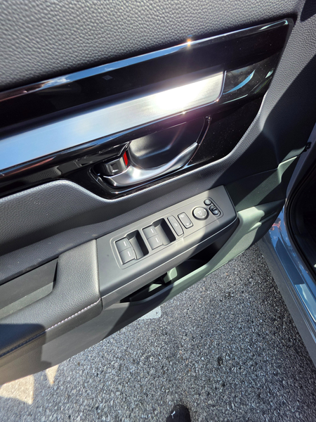 Honda CR-V e:HEV Elegance AWD — photo 13