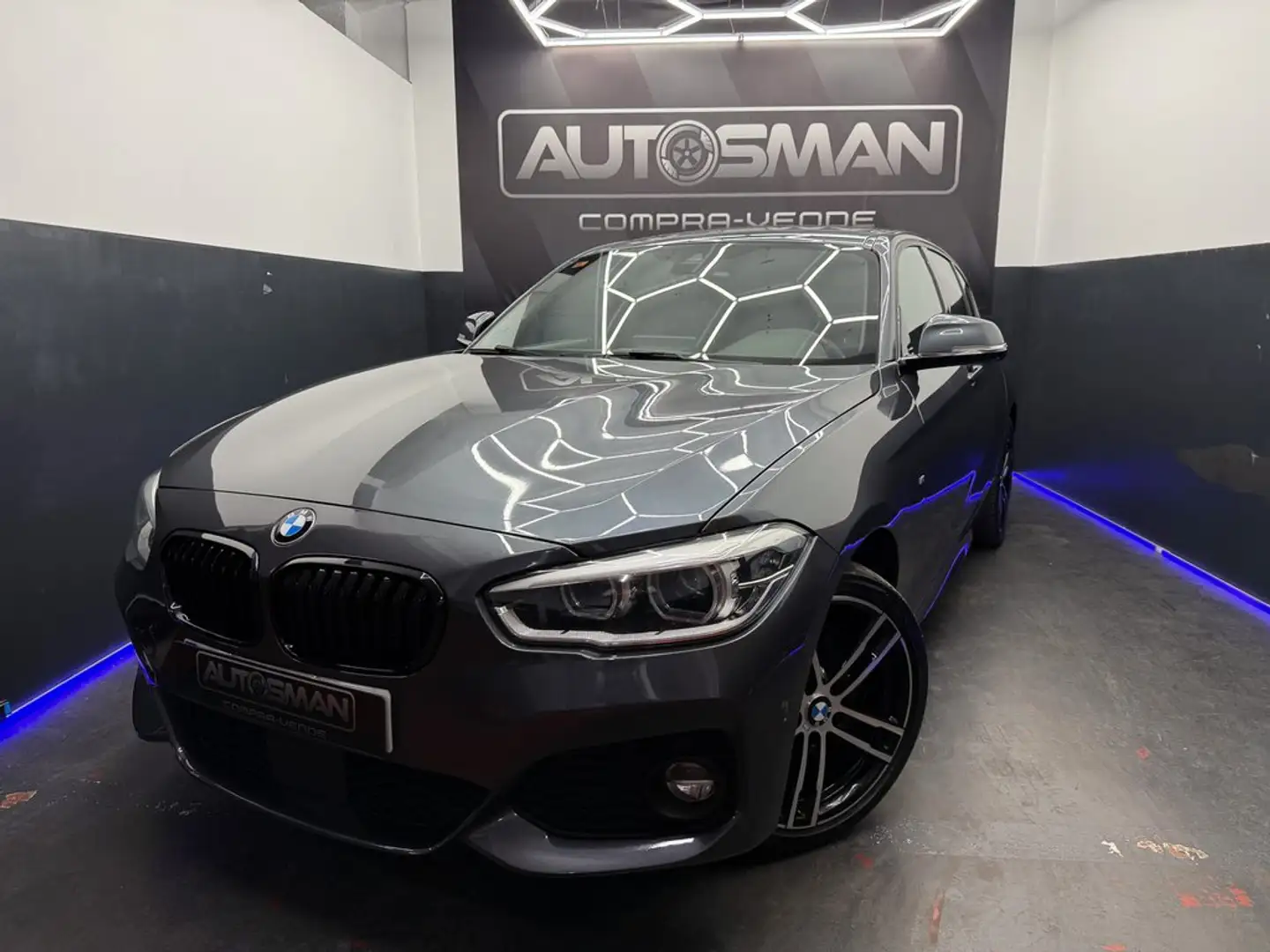 BMW 120 120dA Gris - 1