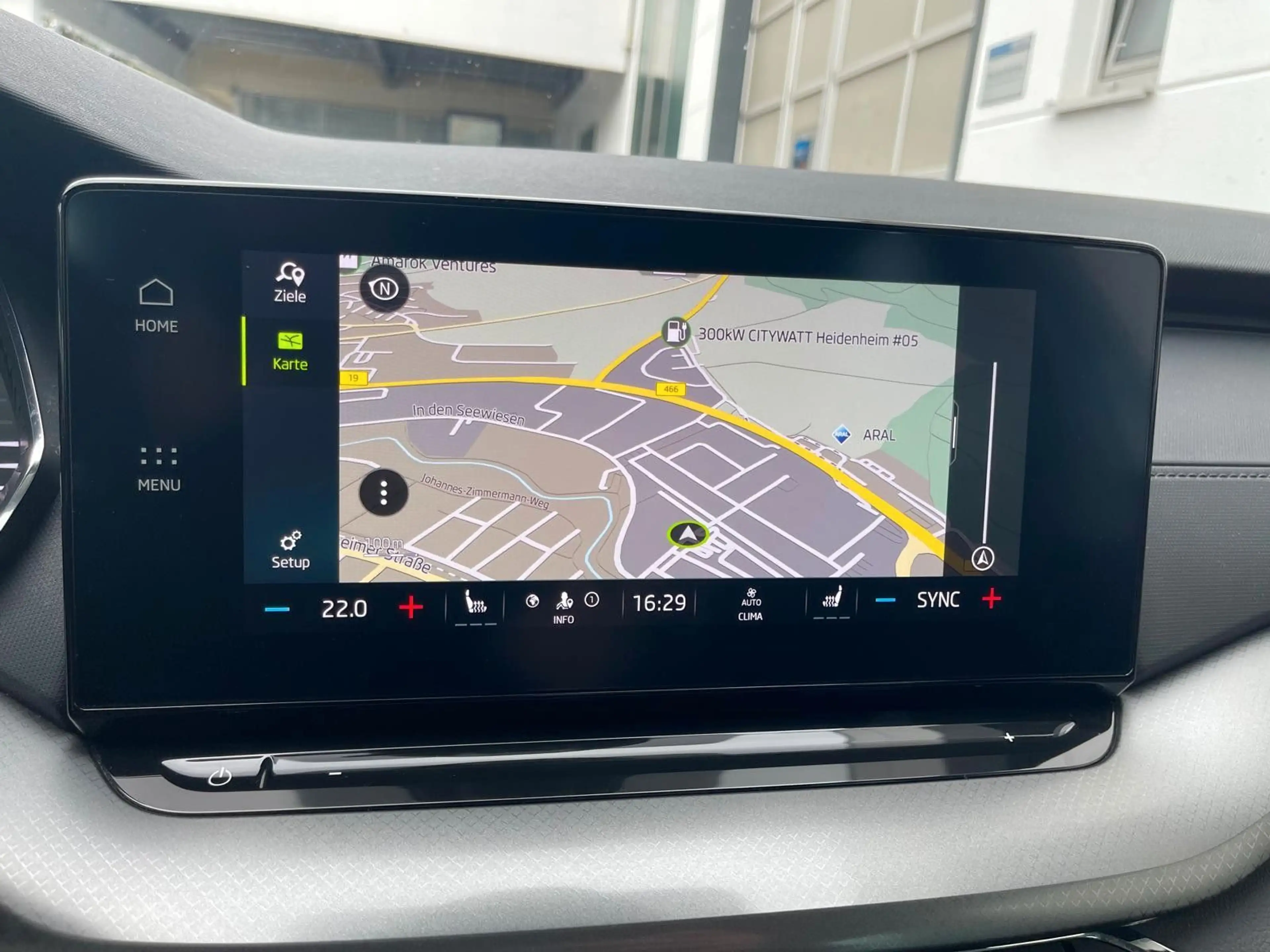 Skoda Octavia 2,0TDI Ambition 1Hd/MWST/DSG/4xSHZ/NAVI — photo 11