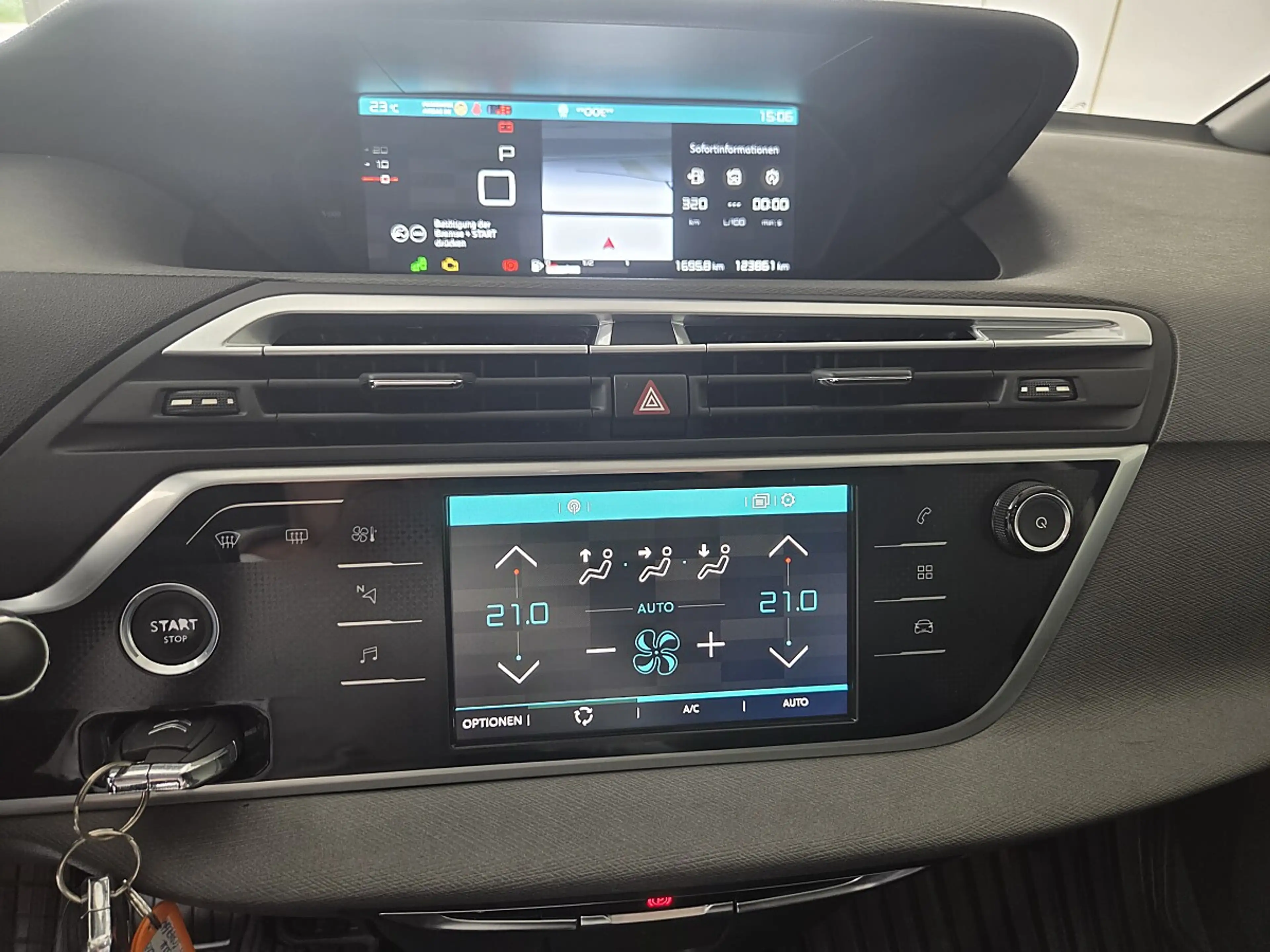 Citroen Grand C4 Picasso BlueHDi 150 S&S EAT 6 Shine — photo 12