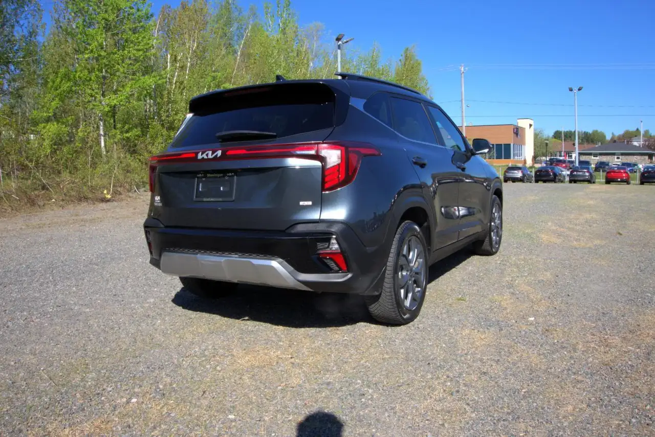 Kia Seltos снимка Kia Seltos
