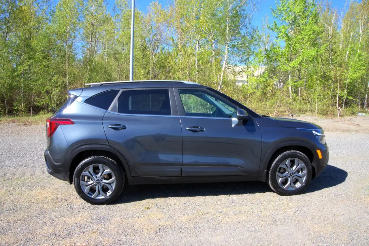 Kia Seltos снимка Kia Seltos