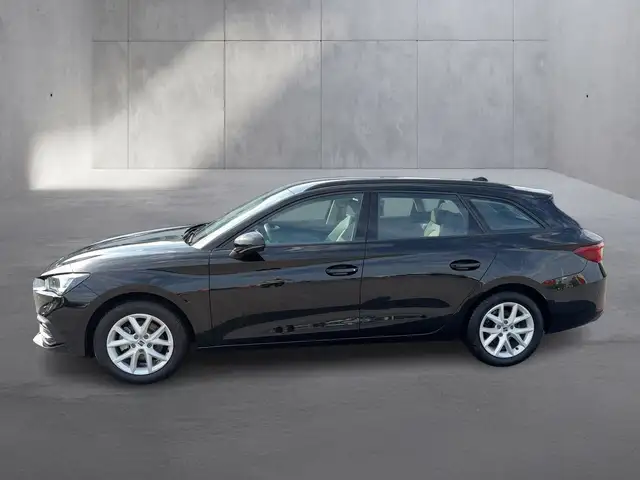 Seat Leon Leon view 2