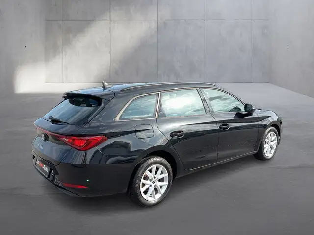 Seat Leon Leon view 5