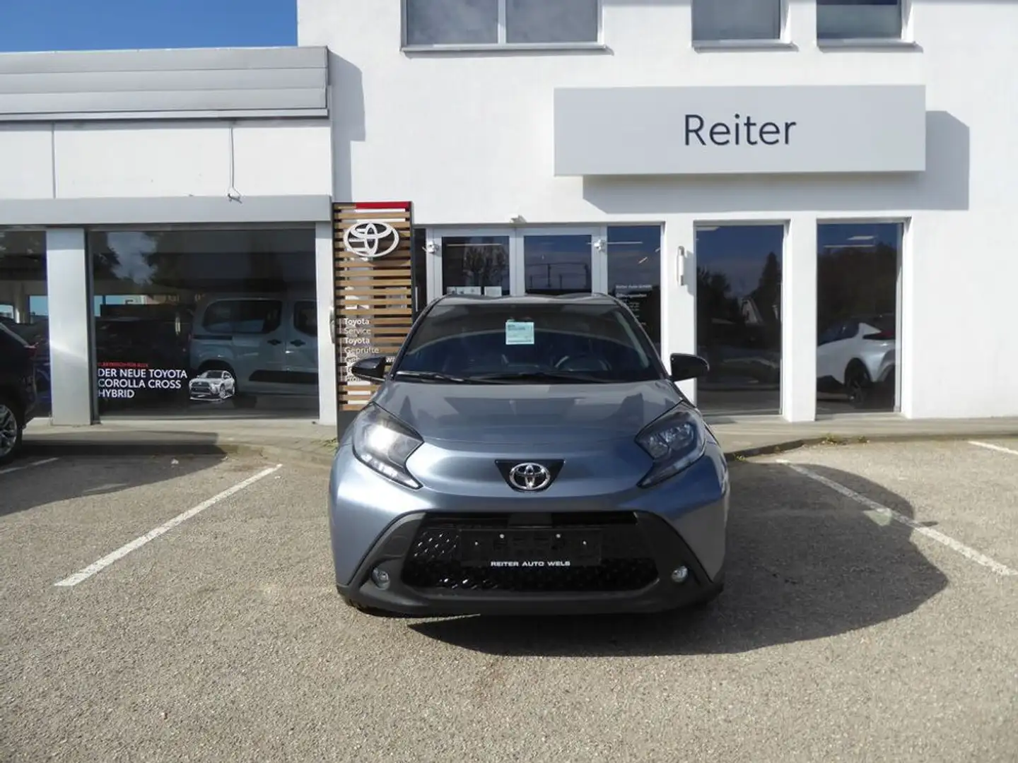 Toyota Aygo X 1,0 VVT-i Pulse CVT *VERFÜGBAR* Blau - 1
