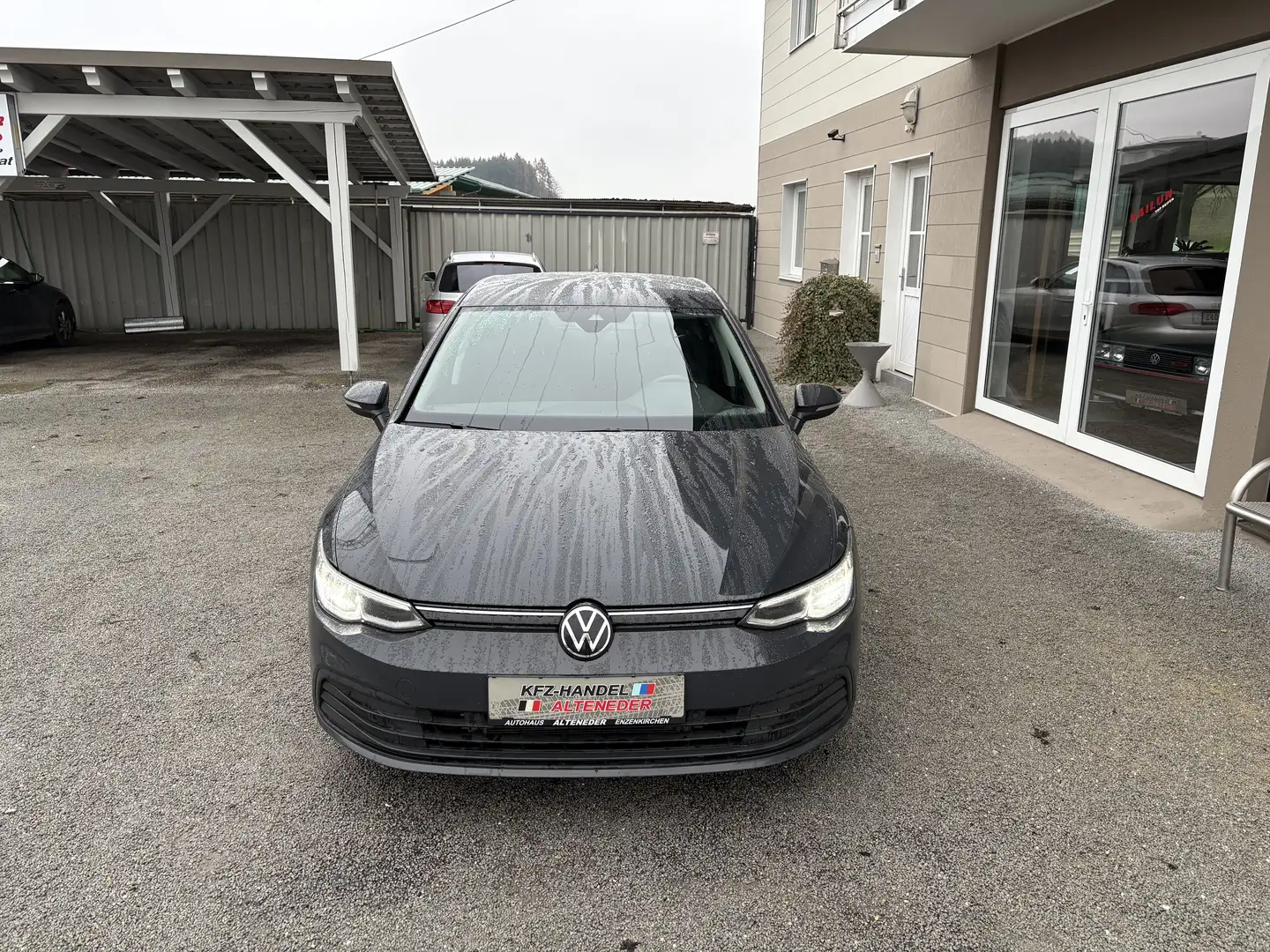 Volkswagen Golf 2,0 TDI Life *AHK*LED*VIRTUAL*SITZH*RFK*1.BESITZ* Grau - 2